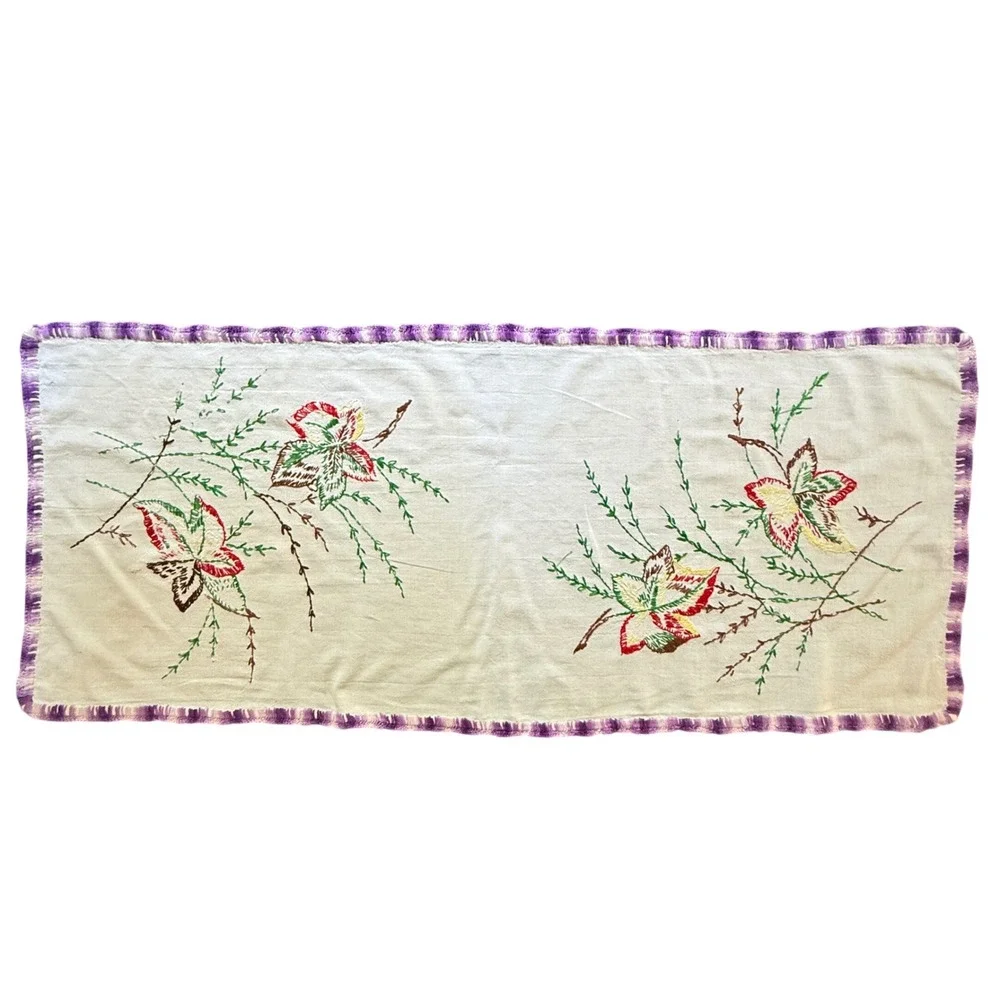 Vintage Hand Embroidered Floral Table Runner White Linen Purple Crochet Trim 38